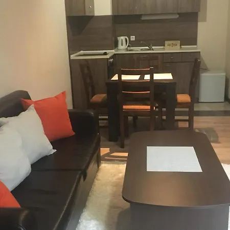 Private Apartment With Mountain View In Royal Bansko Aparthotel * Bansko